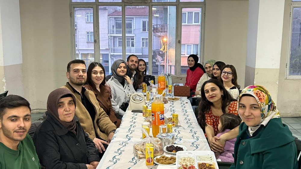 ÜLKÜ GROUP CARE CENTERS TRADITIONAL IFTAR MEAL